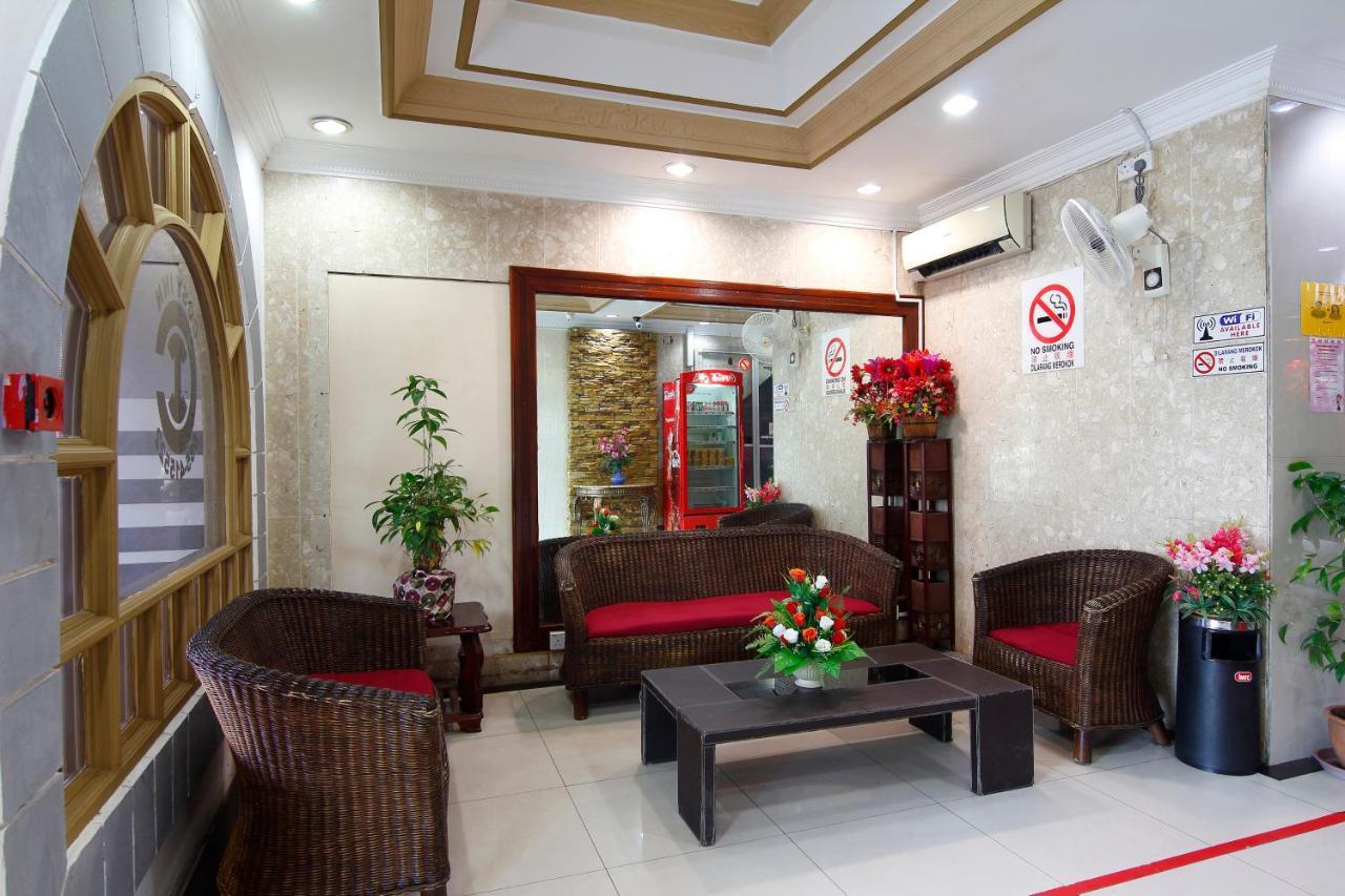 Cosy Inn Мірі Екстер'єр фото
